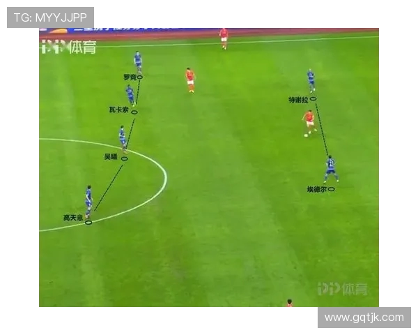 深入分析北京排球队盯防战术的特点与应用策略 深入分析北京排球队盯防战术的特点与应用策略