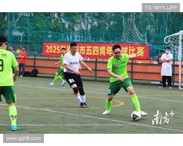 U19马其顿与黑山激战正酣青年足球赛场上的青春对决