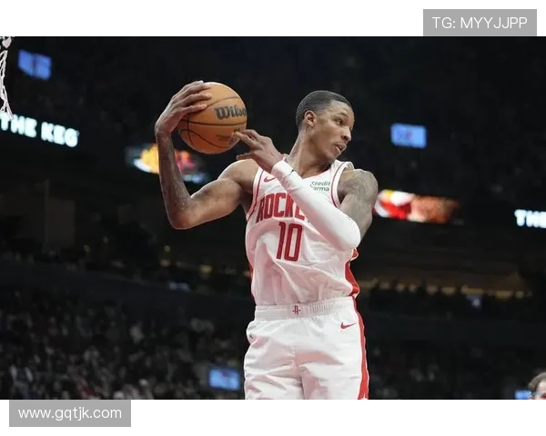 小贾巴里史密斯：新星崛起，NBA赛场上的未来之光与挑战