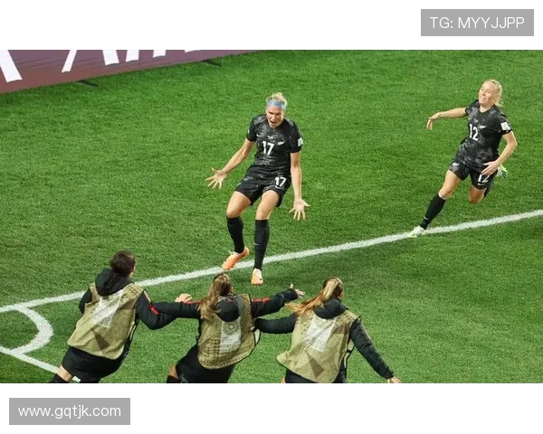 澳大利亚女足迎战新西兰队力争胜利展现实力与风采