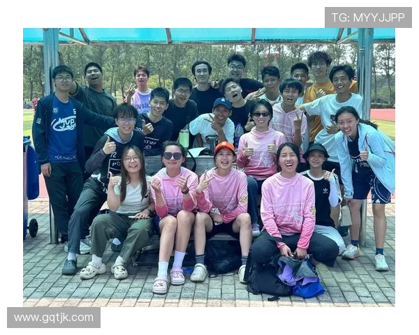 飞盘竞技新风潮:深入了解上海飞盘队的灵活战术与团队合作 飞盘竞技新风潮:深入了解上海飞盘队的灵活战术与团队合作