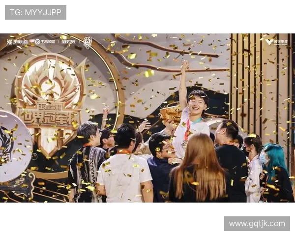 V5战队在冠军杯积分榜上以59分稳居首位展现强劲实力